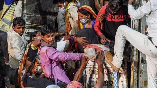 23 migrants dead, 15 injured as truck rams into lorry