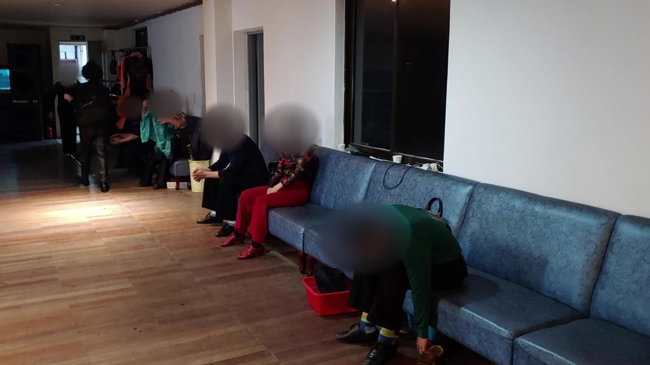 부산경찰청, 몰래 영업 집합금지 행정명령 업소 2곳 적발 / YTN