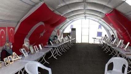 DİYARBAKIR Evlat nöbetindeki baba Sıcak da olsa taş da yağsa buradan kalkmayacağız