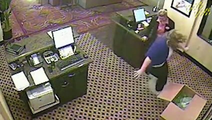 10 WEIRD THINGS CAUGHT ON SECURITY CAMERAS & CCTV_HIGH