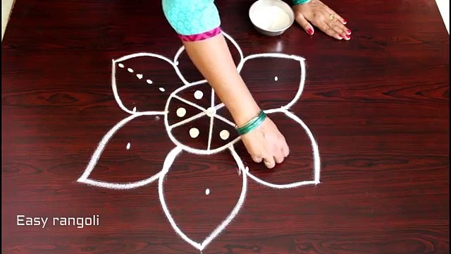 chukkala muggulu, with 5 to 3 ,interlaced dots,-rangoli-designs,-easy rangoli,-rangoli art-dot muggulu-