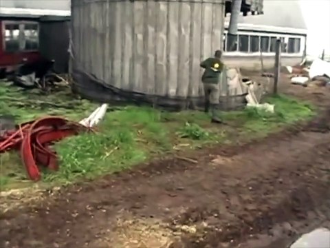 Détruire un silo à la masse : risqué