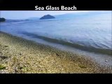 Cette plage magnifique est couverte de verre de mer de toute les couleurs : Glass beach