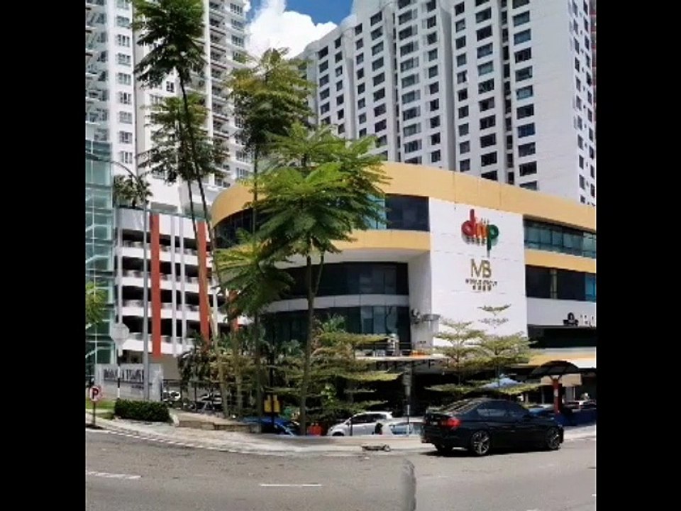 Pinnacle Tower @ JB 360 Front View