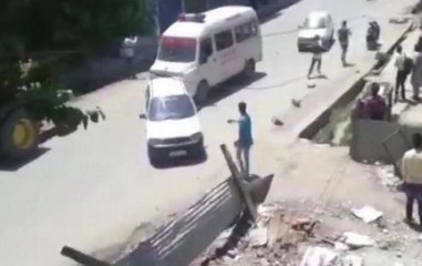 Jammu and Kashmir: Militants hurl grenade at police party in Shopian, one girl feared dead