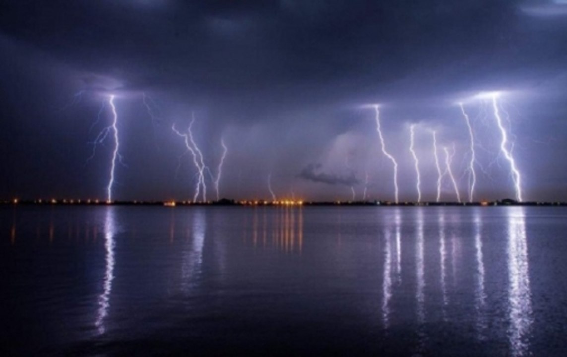 Thunderstorm Alert: IMD predicts dust storm with gusty winds across north India