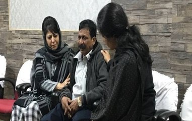Chennai Tourist dies in Kashmir after being hit by stone pelters