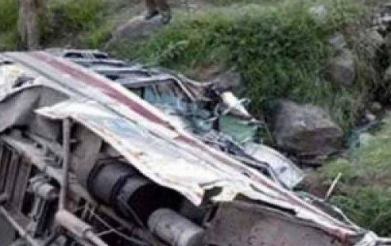 Himachal Pradesh: Bus falls into gorge in Sirmaur; six killed, several injured