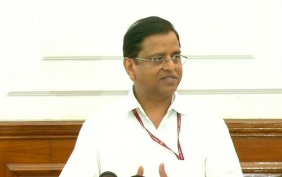 Cash Crunch: Secretary of Dept of Economic Affairs says we will now print more notes