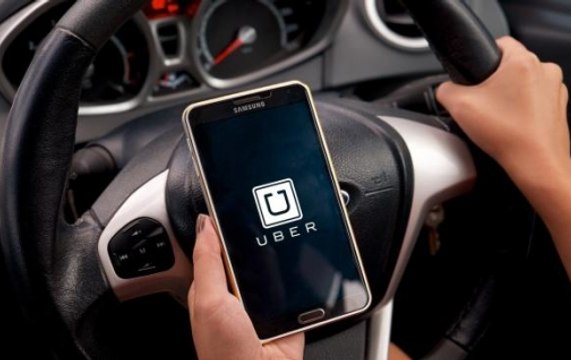25-yr old Uber driver arrested & booked for abducting & molesting a woman passenger.