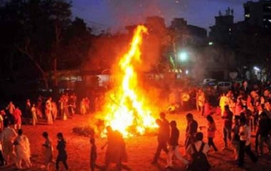 Holika Dahan 2018: Muhurat, Bhadra Yog and what it means for you