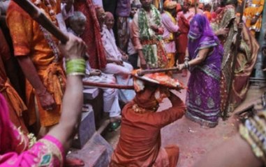 Lathmar Holi celebrated in Barsana with fervour