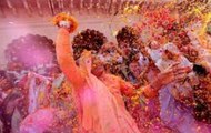 Pre Holi celebration with flowers in Mathura
