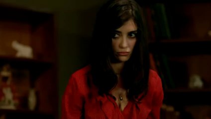 Tierra amarga Capitulo 75  avance Lunes 18 de mayo de 2020 HD