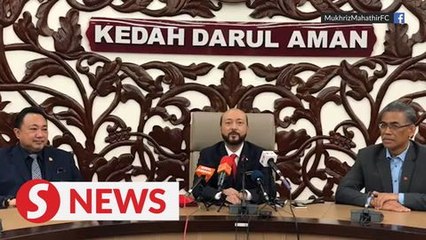 Download Video: Mukhriz announces resignation as Kedah MB after losing majority support