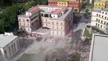 Ora News sjell pamjet me dron: E shkatërruan Teatrin Kombetar