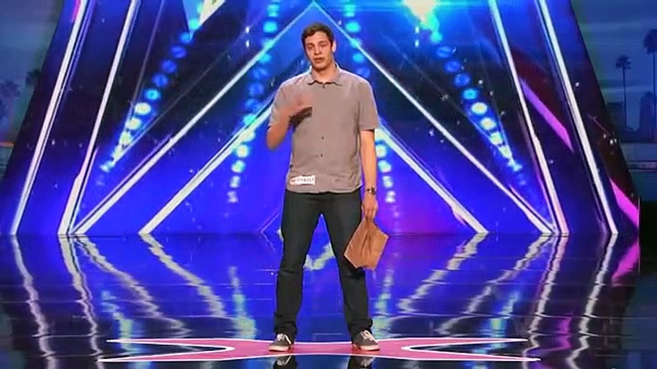 Best Magic show in the world- Genius Magician in world