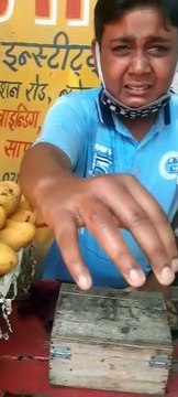 यूपी में दिखा पुलिस का बेरहम चेहरा, 12 वर्षीय बच्चे को डंडे से बेरहमी से पीटा