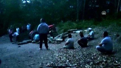 Devrilen traktörün sürücüsü öldü - DÜZCE