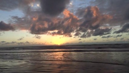 Igrejas de Bronze fingindo ser de Ouro.