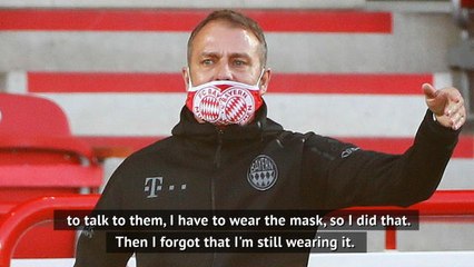 Télécharger la video: Masks almost feel normal for us now - Bayern coach Flick