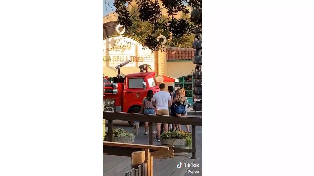 Tik Toks That Show Gen Z Is The Best Generation