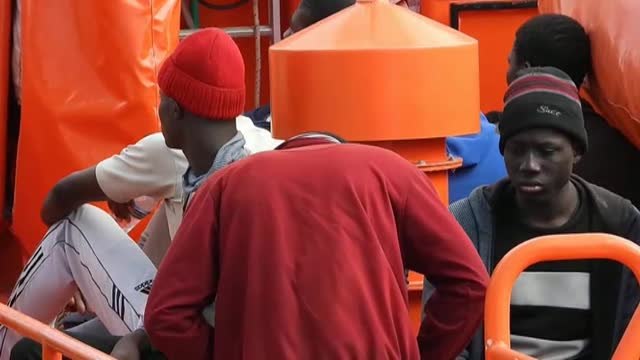 Rescatan en Gran Canaria una patera con 49 migrantes