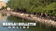 Parisians enjoy the first weekend of reopening