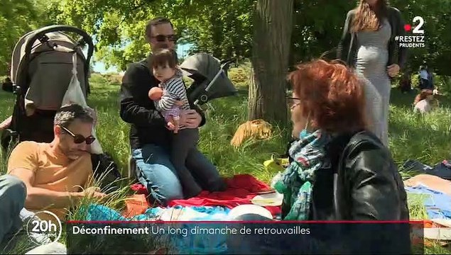 Coronavirus: Des familles se sont retrouvées ce week-end autour d'un pique-nique au bois de Vincennes, mais sans masque et sans distanciation sociale !