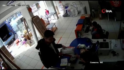 Ankara'da kargo hırsızına suçüstü