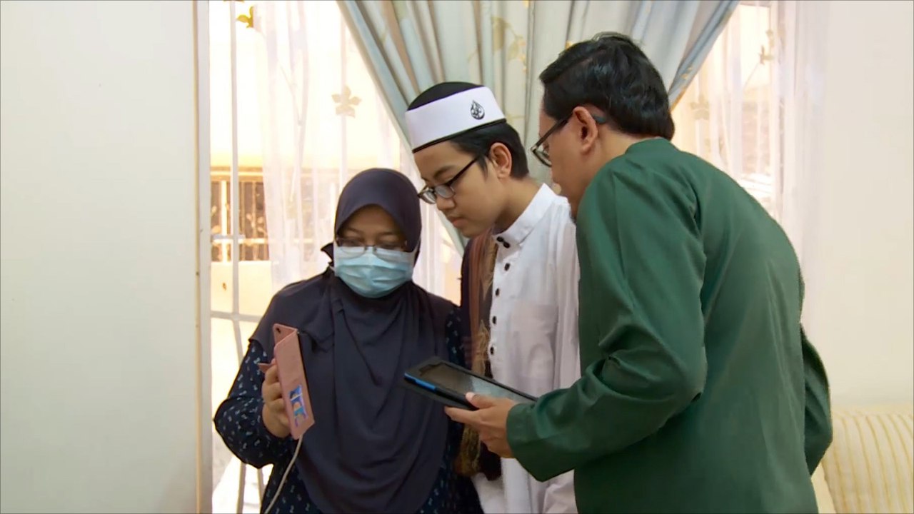 منعا لانتشار كورونا.. منصات إلكترونية خاصة بتعليم القرآن الكريم في ماليزيا