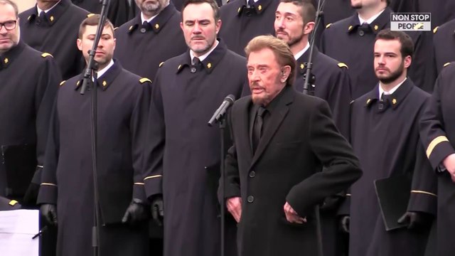 Laeticia Hallyday : touchée par l'hommage de Mickey Rourke à Johnny Hallyday