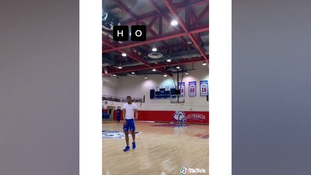 Topu potaya mesafe gözetmeksizin soktu; o video 9 milyondan fazla izlendi