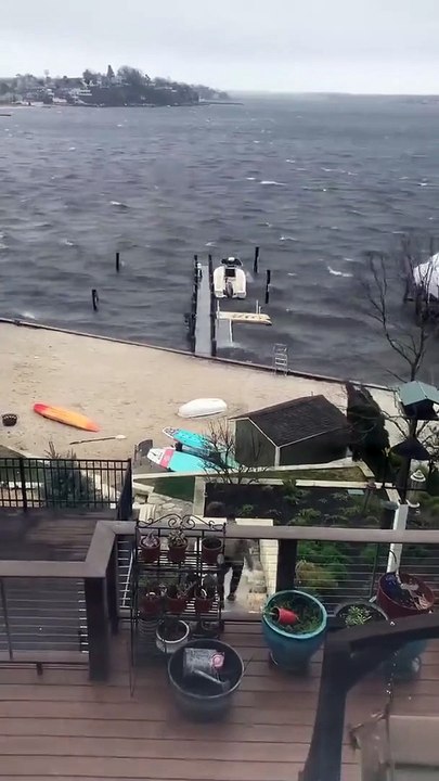 Man Makes Mad Dash to Save Boat From Storm