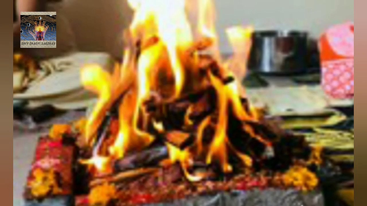 देव पूजा से क्या लाभ होता है? पुष्प,भोग,धूप से मिलने वाला फल।