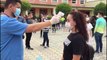 Report TV - Me maska dhe doreza, maturantët në Berat zhvillojnë orë të plota mësimi