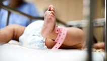 11 günlük kız bebeğinin koronavirüs testi pozitif çıktı, 25 kişi karantinaya alındı