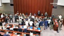 Çin milli marşı, Hong Kong parlamentosunu karıştırdı