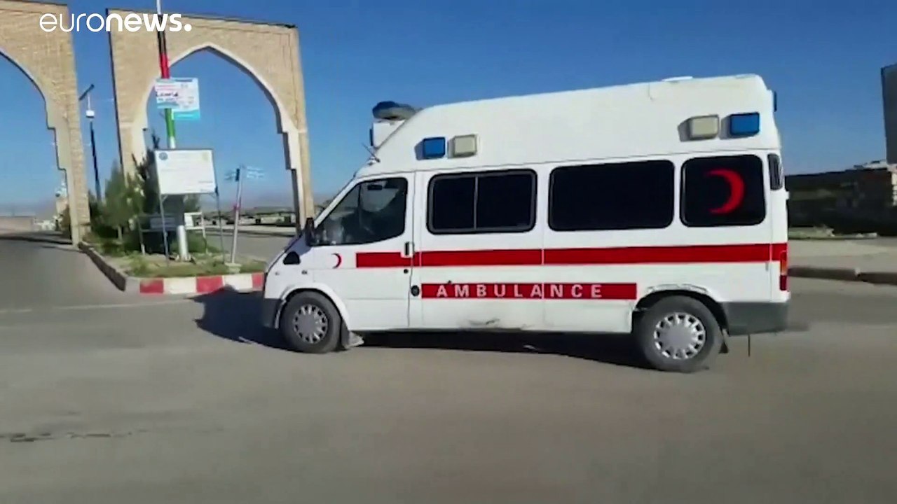 Afghanistan: kamikaze contro base dei servizi, morti e feriti