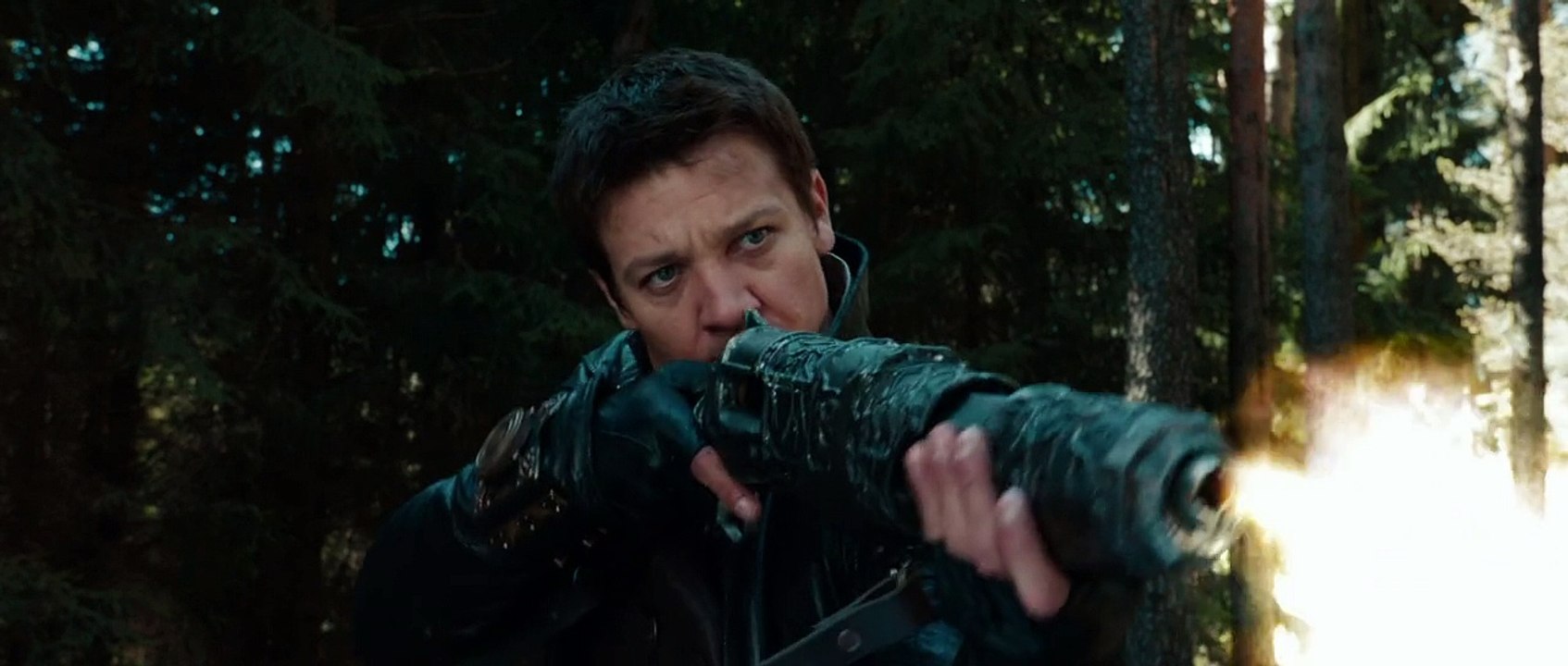 Hansel y Gretel: Cazadores de brujas - Tráiler español