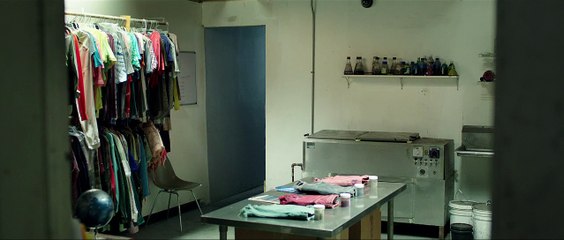 Nunca apagues la luz - Tráiler español