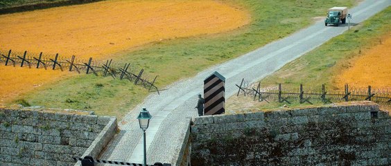 Red de libertad - Tráiler