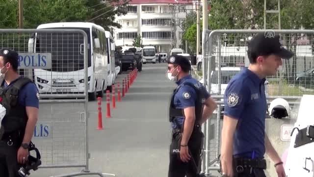 HDP'li Iğdır Belediye Başkanı Akkuş, terör örgütü üyesi olmak suçundan tutuklandı