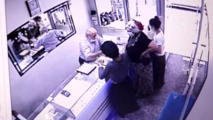 Kuyumcudan hırsızlık anları kamerada