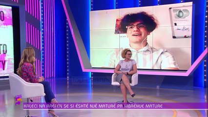 “Po, u përqafuam”, ç’ndodhi me maturantët që sot u kthyen në shkollë