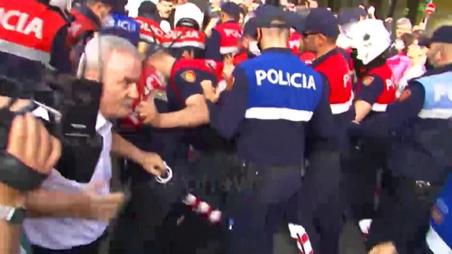 Nisin hetimet për dhunën në protesta. Regjistrohet procedimi për ekspertizën e Teatrit Kombëtar