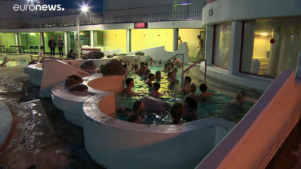 In Island haben die Bäder nach zwei Monaten Corona-Aus wieder geöffnet