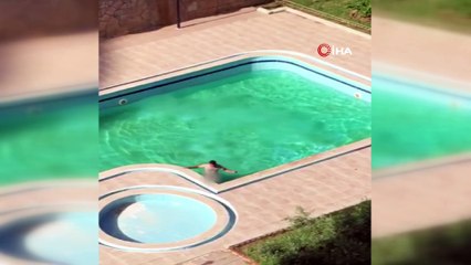 Çırılçıplak havuza girdi, mahalle zor anlar yaşadı