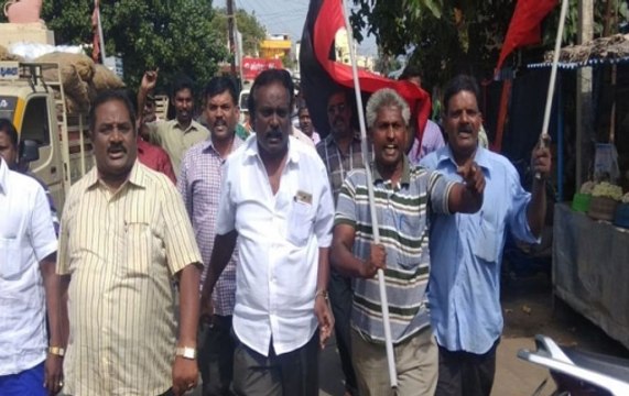 2G spectrum scam: DMK workers celebrate in Delhi, Chennai after CBI court acquitted all accused