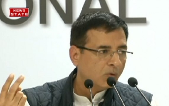 Congress spokesperson Randeep Surjewala addressed a press conference after gujrat assembly election results